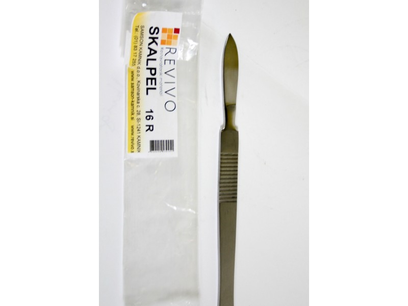 SCALPEL with handle 16 R